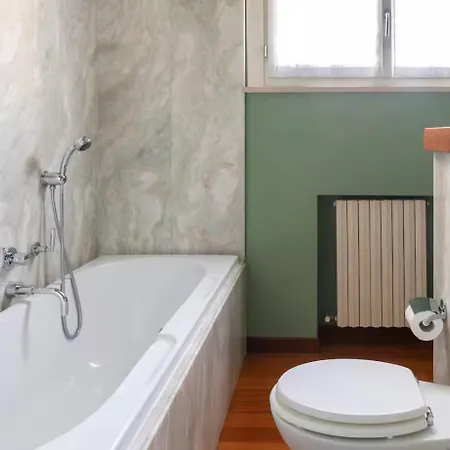 4 Bedroom Apartament With Terrace-duomo View Milan
