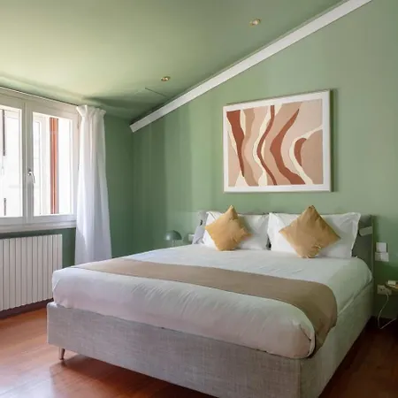 4 Bedroom Apartament With Terrace-duomo View *
